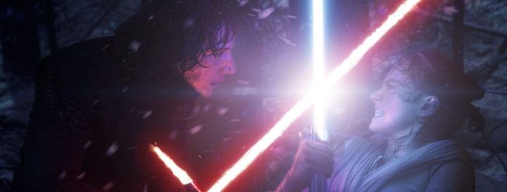 forceawakens-hv-tall